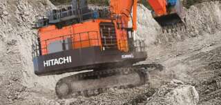 Hitachi EX2000-7 kaivoskaivinkone työmaalla