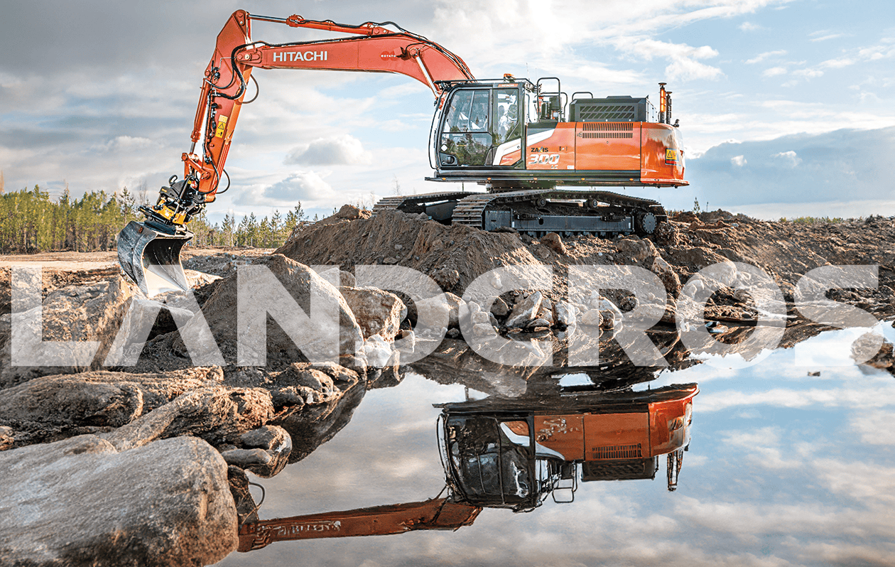 Hitachi ZX300LC-7 -kaivukone LANDCROS-brändin alla työmaalla